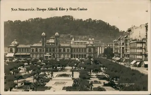 San Sebastian Donostia / Donosti Parque Alderdi Eder y Gran Casino 1932