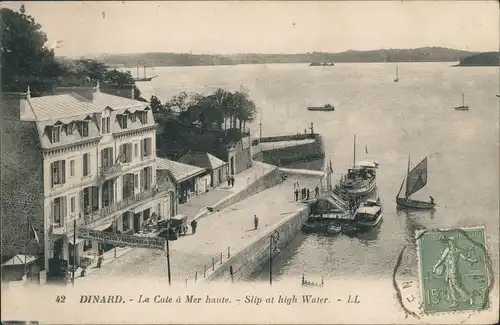 CPA Dinard La Cale a Mer Haut - Boat Slip at High Water 1924