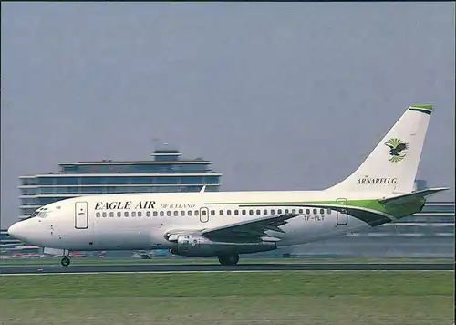 Flugzeug EAGLE AIR of Iceland Boeing 737-205C auf Startbahn 1990