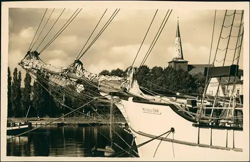 Neustadt (Holstein) Schiff Hamseat DHH vor der Stadt 1956 Privatfoto