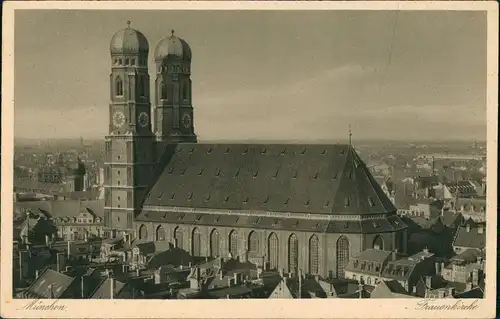 Ansichtskarte München Totale - Frauenkirche 1925