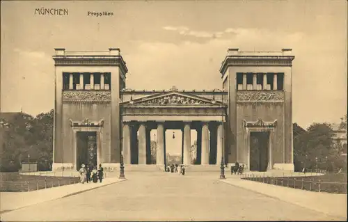 Ansichtskarte München Propyläen Ansicht Gebäude Bauwerk mit Säulen 1910