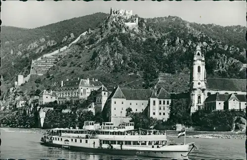 Dürnstein Fahrgastschiff Fluss Binnenschiff Schiff passiert Wachau 1960