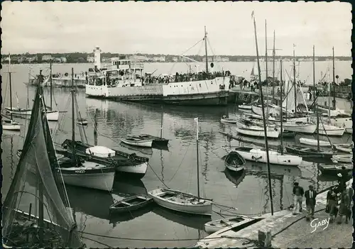 Royan Le Port et le bac Cordouan, Hafen Schiffe, Harbour Scene 1955