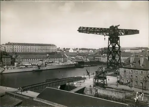 CPA Brest Le port de guerre, Marine Kriegshafen Frankreich 1960