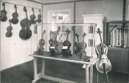 Ansichtskarte Markneukirchen Gewerbemuseum - Streich-Instrumente 1959