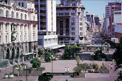 Postcard Auckland Queen Elizabeth Square 1984