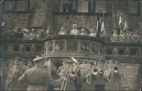 Ansichtskarte Goslar Soldaten Orchester Frauen auf der Kaiserpfalz 1931