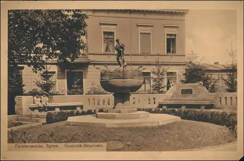 Ansichtskarte Fürstenwalde/Spree Grassnik-Brunnen 1915