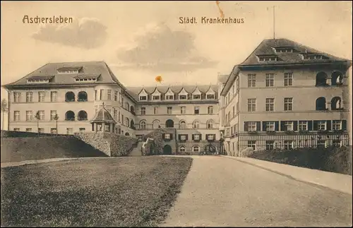 Ansichtskarte Aschersleben Städt. Krankenhaus 1916