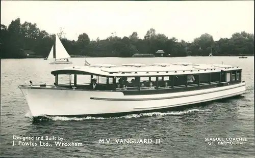 Wroxham Ship Schiffsfoto Fahrgastschiff M.V VANGUARD II J. Powles Ltd. 1960