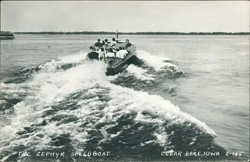 THE ZEPHYR SPEED BOAT CLEAR LAKE, IOWA USA Amerika, Schnellboot 1960