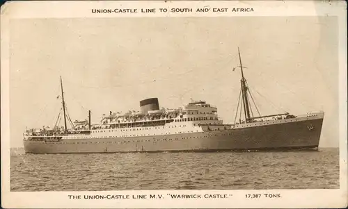 Ansichtskarte  UNION-CASTLE LINE M.V. WARWICK CASTLE Ship Photo Postcard 1950