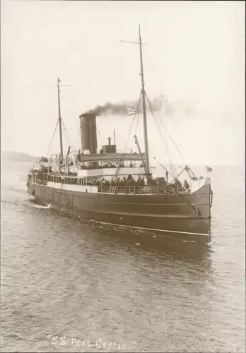 T.S.S. Peel Castle arriving at Ramsey Pier Schiffsfoto Schiff Ship 1970