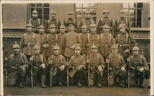 Militär Propaganda Soldaten Gewehren & Pickelhaube   1915 Privatfoto