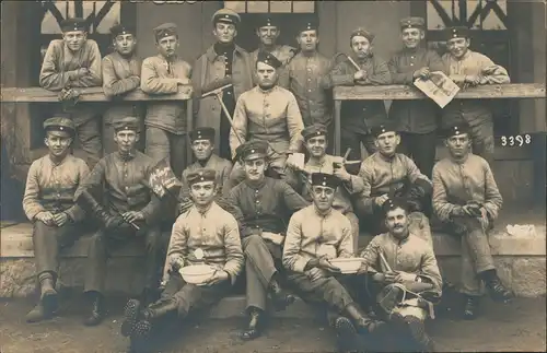 Soldiers Real Photo Soldaten-Leben ca. 1. Weltkrieg 1915 Privatfoto