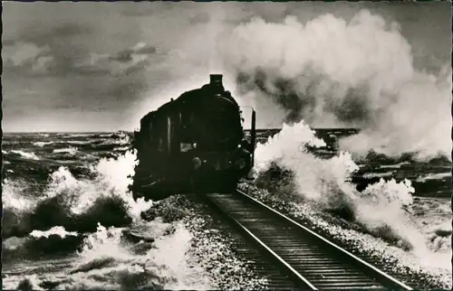 Westerland-Gemeinde Sylt Zug auf dem Hindenburgdamm Dampflokomotive 1955