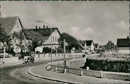 Ansichtskarte Wenningstedt-Braderup Straßenpartie Motarrad Sozius 1959