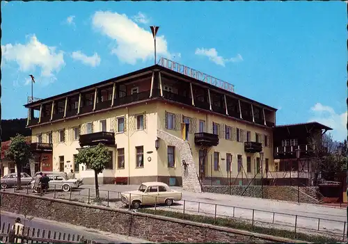 Mönichkirchen Alpenhotel Lang Außenansicht mit alten Autos 1960