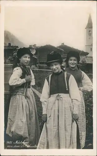 .Schweiz Trachten Mädchen aus dem Lötschental Schweiz Typen Tracht 1930