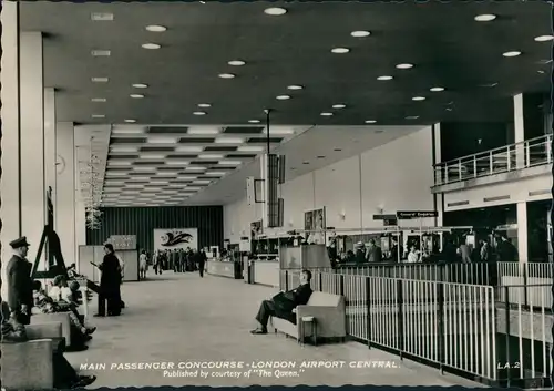 Postcard London MAIN PASSENGER CONCOURSE - LONDON AIRPORT CENTRAL 1955