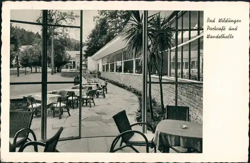 Ansichtskarte Bad Wildungen Packcafé und Wandelhalle 1957