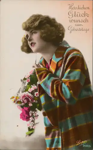 Ansichtskarte  Glückwunsch Frau Fotokunst coloriert Hemd Blumen 1926