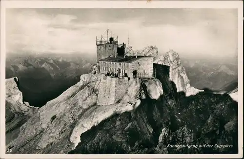 Ansichtskarte Grainau Münchner Haus (Zugspitze) bei Sonnenaufgang 1940