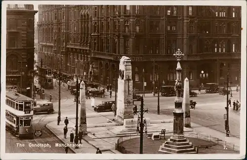 Postcard Manchester The Cenotaph - Tram Autos 1932