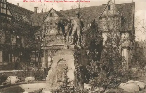 Ansichtskarte Wolfenbüttel Herzog August-Brunnen mit Rathaus 1913