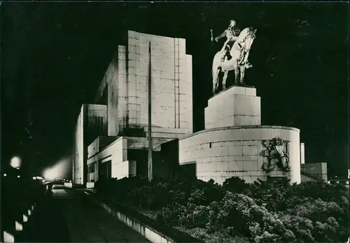 Prag Praha Nationales Pantheon am Vitkovberge, Denkmal, Nacht-Aufnahme 1960