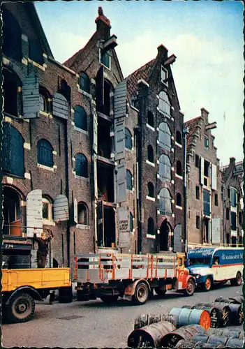 Amsterdam Amsterdam Straßen Partie mit Lagerhäuser, LKW Lastwagen Entladung 1960