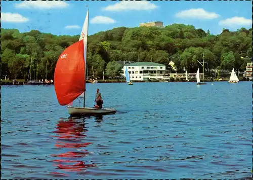 Bredeney-Essen (Ruhr) Baldeneysee Segler mit seinem Segelboot 1968