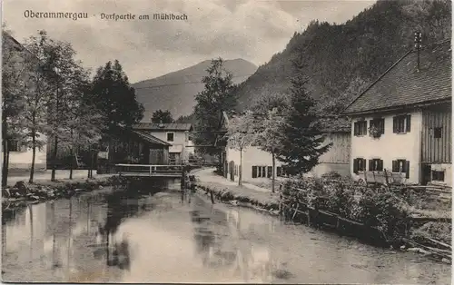 Ansichtskarte Oberammergau Wohnhaus Dorf Partie am Mühlbach 1910