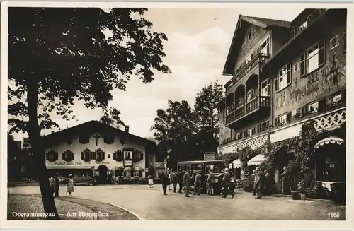 Oberammergau Dorfplatz Hauptplatz ankommender Bus, Gasthof Hotel Ankunft 1930