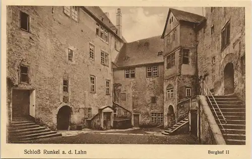 Ansichtskarte Runkel Burg Schloss (Castle) Runkel mit Burghof 1910