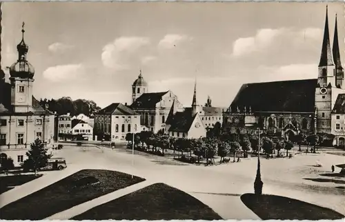 Ansichtskarte Altötting Kapellenplatz Blick zur Kirche 1960