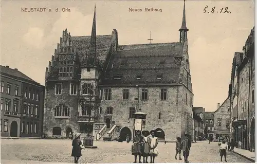 Ansichtskarte Neustadt (Orla) Rathaus, Markt, Mädchen Litfaßsäule 1912