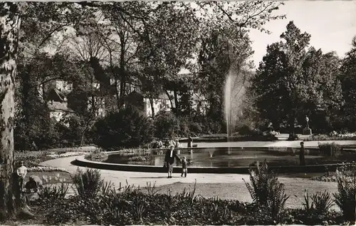 Ansichtskarte Pforzheim Stadtgarten - Springbrunnen 1964