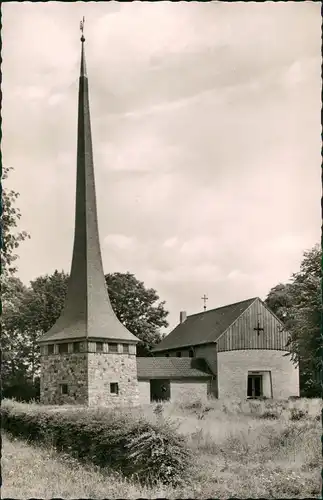 Ansichtskarte Heikendorf Partie an der Kirche 1957