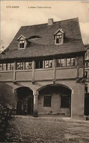 Ansichtskarte Eisleben Luther's Geburtshaus Innenhof 1910