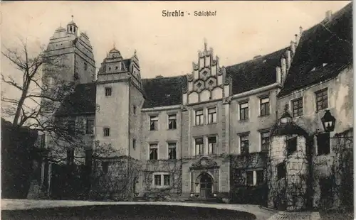 Ansichtskarte Strehla (Elbe) Schloss - Schloßhof 1910