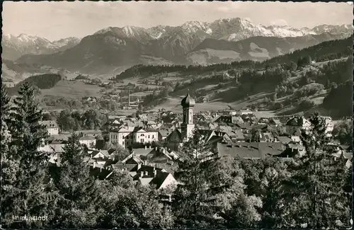 Immenstadt (Allgäu) Umland, Ortsansicht mit Allgäuer Alpen 1961