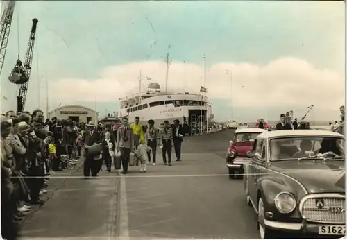 Postcard Varberg Hafen, Fähre - Auto ua. Audi 1964