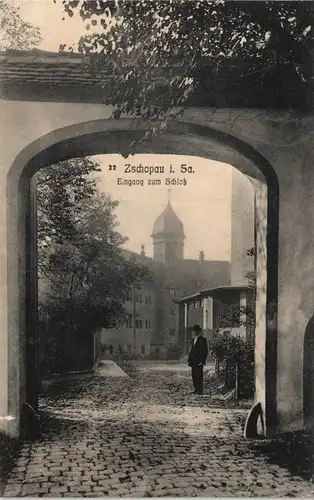 Ansichtskarte Zschopau Eingang zum Schloß Mann gel. Bahnpost 1911
