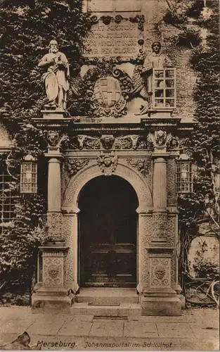 Ansichtskarte Merseburg Johannisportal im Schloßhof 1912