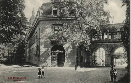 Ansichtskarte Sondershausen Kinder vor dem Schloss (Castle) 1910