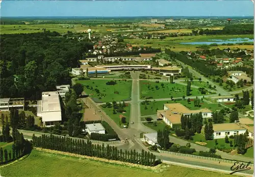 La Verrière (Yvelines) L'institut Marcel Rivière Luftaufnahme 1979