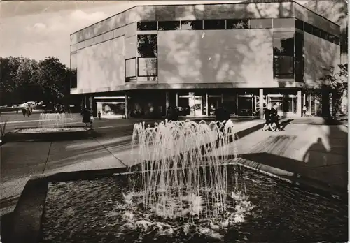Ansichtskarte Stuttgart Staatstheater, kleines Hau - belebt 1967