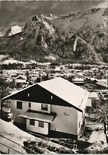 Ansichtskarte Mittenwald Pension Morgenrot und Panorama Berge 1960